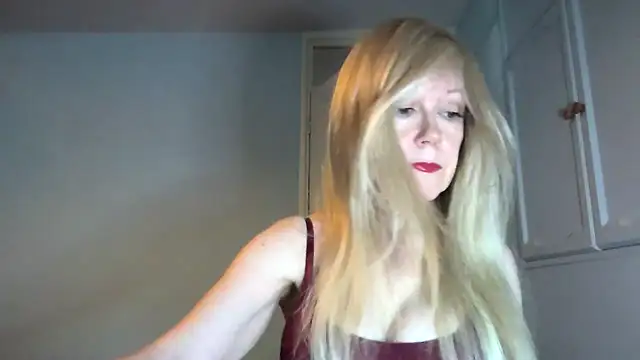 petina online show from November 13, 9:46 am