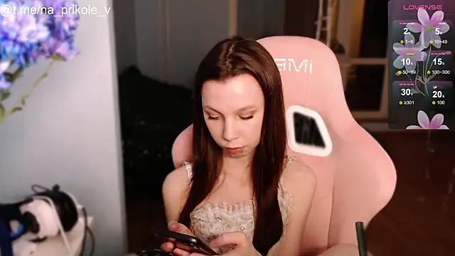 Snapshot of na_prikole_ chatting on December 5, 5:55 pm na prikole online show from December 5, 5:55 pm