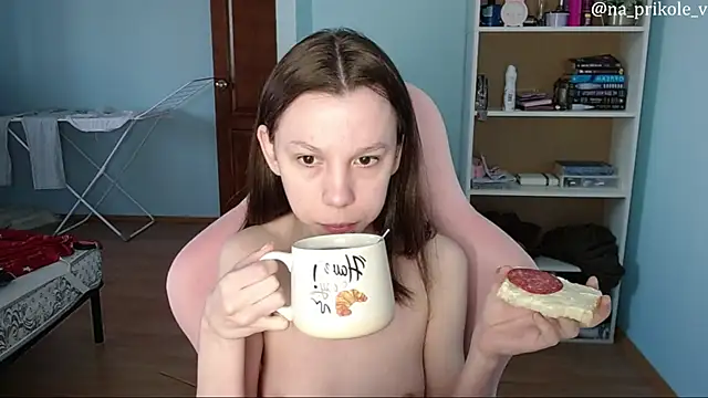 na prikole  online show from April 2, 3:24 am