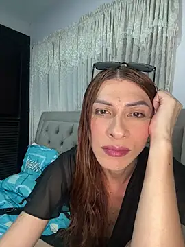 sweethoneytsx online show from March 19, 4:14 am