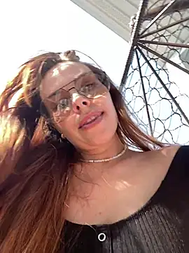 Snapshot of Kelley_Allie chatting on July 7, 2:42 pm Kelley Allie online show from July 7, 2:42 pm