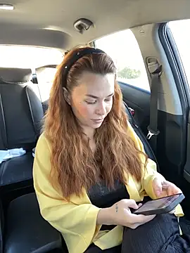 Snapshot of Kelley_Allie chatting on November 1, 6:19 am Kelley Allie online show from November 1, 6:19 am