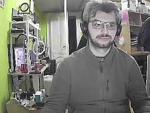 stary-w-kalesonach online show from March 4, 5:03 pm