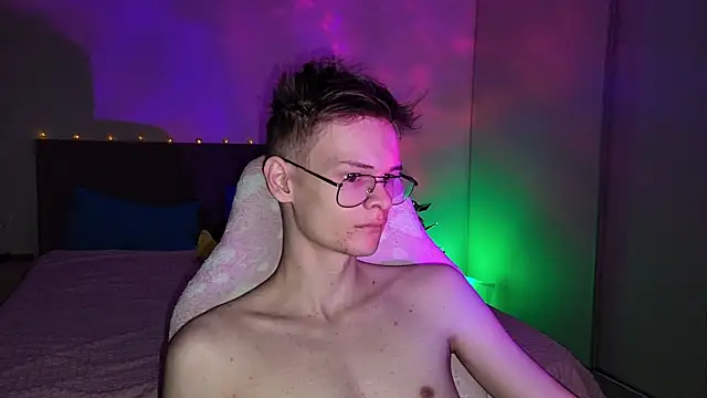 Wild boar1 online show from February 20, 3:30 pm