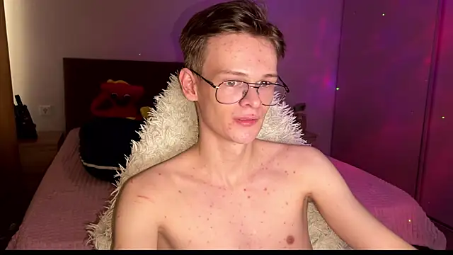 Wild boar1 online show from March 18, 11:33 am