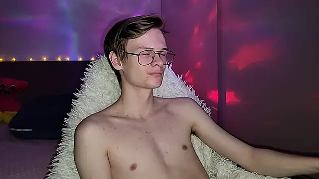 Wild boar1 online show from January 22, 10:05 pm