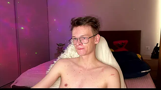 Wild boar1 online show from March 19, 9:06 am