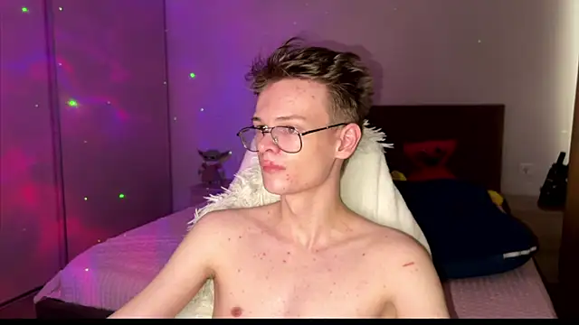 Wild boar1 online show from March 19, 12:12 pm