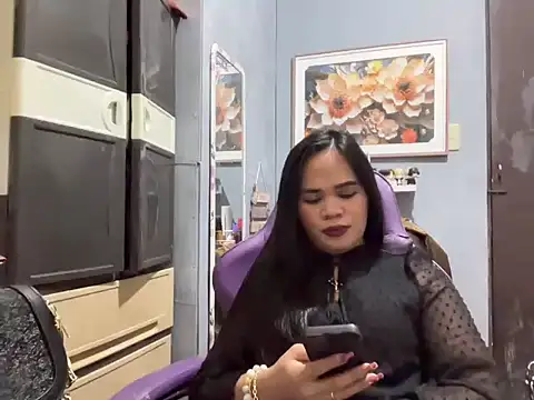 SophiaCourthaway online show from February 24, 11:38 pm