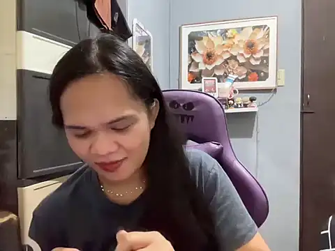 SophiaCourthaway online show from December 15, 11:10 pm