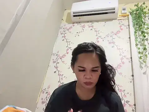 SophiaCourthaway online show from October 30, 7:22 pm