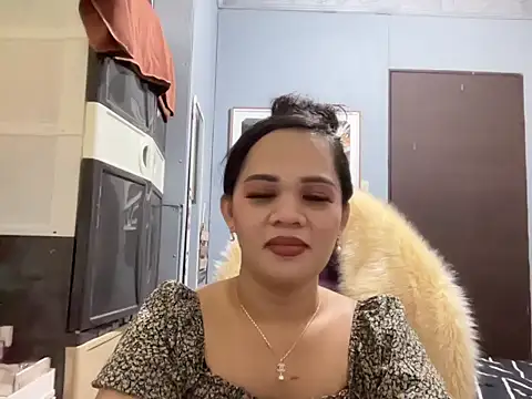 SophiaCourthaway online show from November 2, 4:01 pm