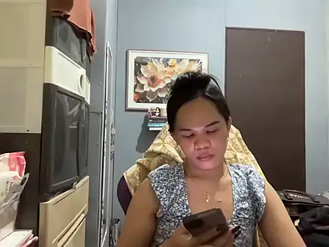 SophiaCourthaway online show from November 9, 10:58 pm