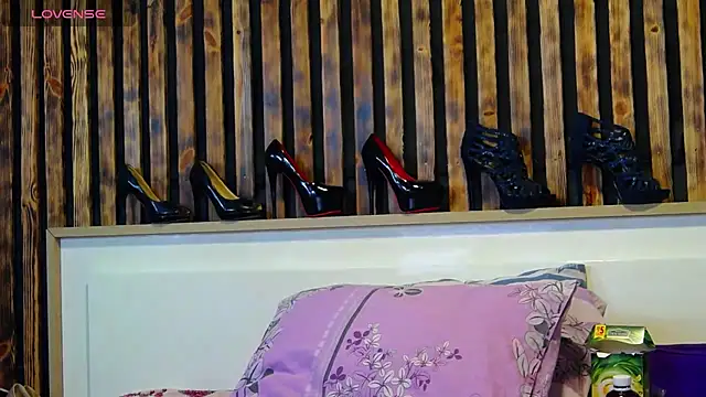 Tory Lovi online show from February 26, 4:56 am