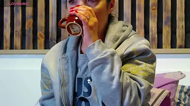 Tory Lovi online show from February 22, 4:48 am