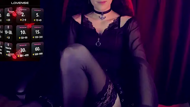 AlariaFatal online show from November 21, 4:50 pm