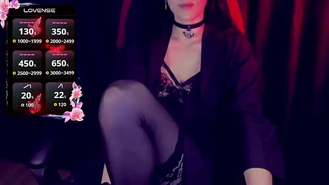 AlariaFatal online show from September 27, 6:14 pm
