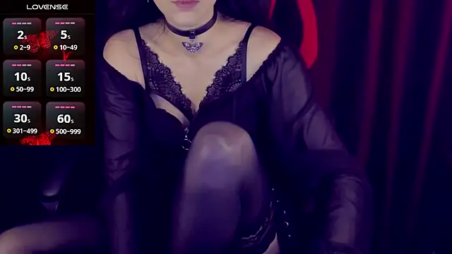 AlariaFatal online show from November 28, 8:20 pm