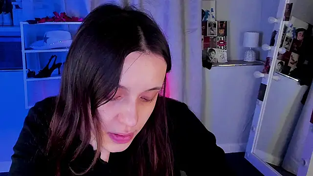 Sahara Shields online show from April 9, 9:37 am