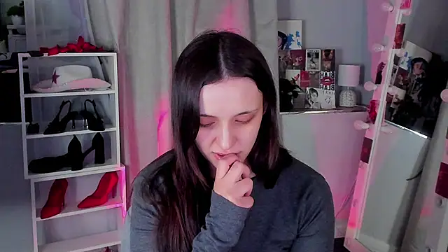 Sahara Shields online show from March 22, 9:11 am