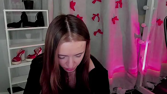 Sahara Shields online show from February 11, 1:41 pm