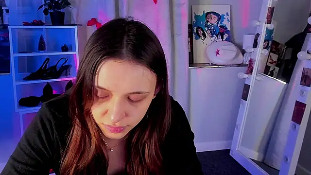 Sahara Shields online show from January 13, 10:19 am