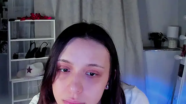 Snapshot of Sahara_Shields chatting on May 3, 9:58 am Sahara Shields online show from May 3, 9:58 am