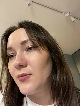 Snapshot of Kiss_My_Body chatting on November 15, 9:08 pm Kiss My Body online show from November 15, 9:08 pm