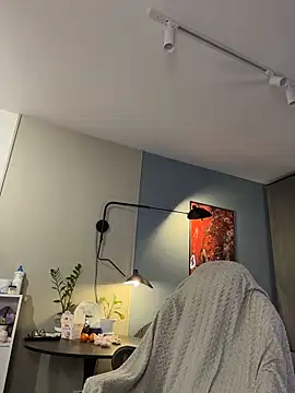 Kiss My Body online show from February 14, 5:46 pm