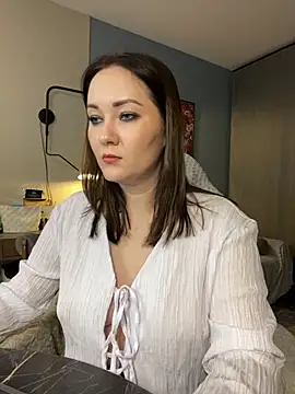 Kiss My Body online show from November 27, 5:24 pm