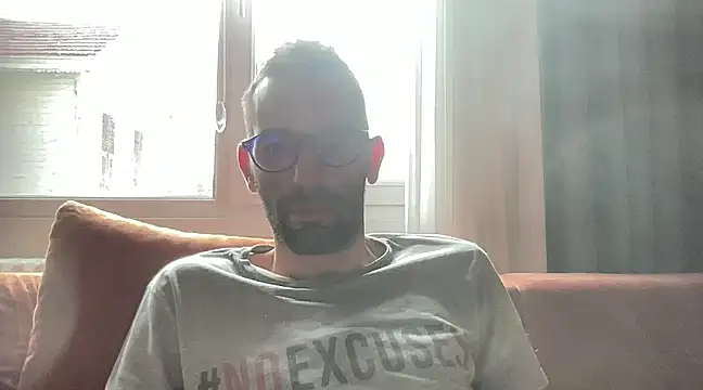 mrbiggdickk34 online show from March 17, 7:24 am