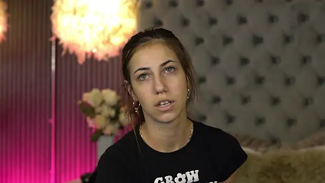 KeylaBlair online show from February 26, 5:46 pm