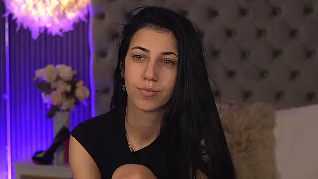 KeylaBlair online show from April 9, 8:37 pm