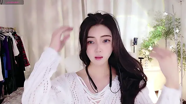 Snapshot of miaomiao-777 chatting on September 9, 11:25 pm miaomiao-777 online show from September 9, 11:25 pm