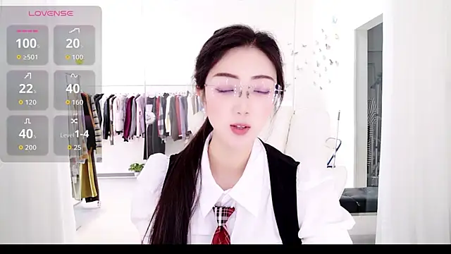 Snapshot of miaomiao-777 chatting on November 13, 3:21 am miaomiao-777 online show from November 13, 3:21 am