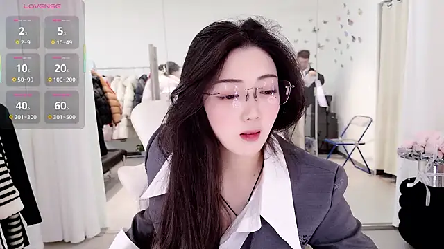 miaomiao-777 online show from February 4, 5:24 am