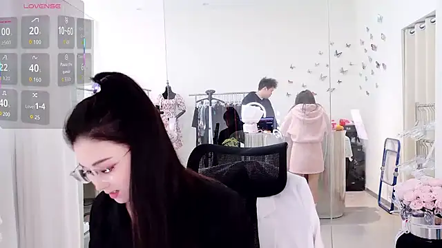 miaomiao-777 online show from April 4, 1:12 am