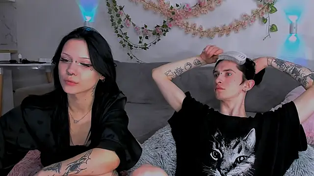 LadyTrep online show from April 10, 7:43 pm