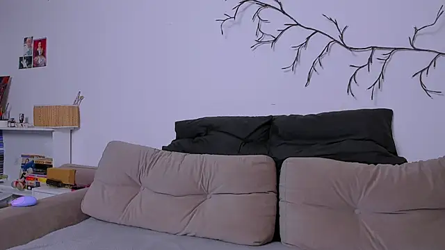 Snapshot of LadyTrep chatting on October 8, 6:19 pm LadyTrep online show from October 8, 6:19 pm