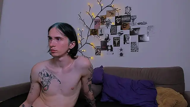 Snapshot of LadyTrep chatting on September 27, 8:59 pm LadyTrep online show from September 27, 8:59 pm