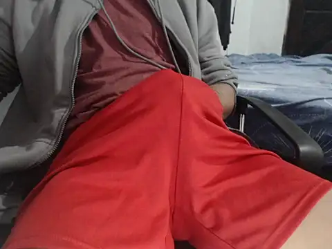 rodrigoalcantara online show from June 2, 9:59 pm