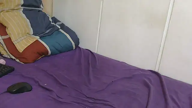 BigBootyStudent online show from September 15, 5:24 pm