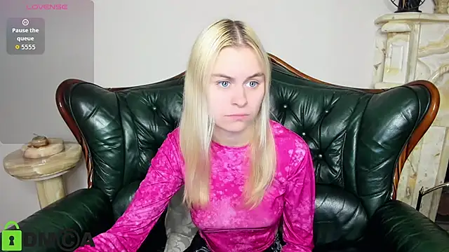 HillEva online show from November 13, 9:13 am