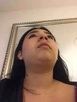 BrianaaTaylor online show from February 18, 3:31 pm