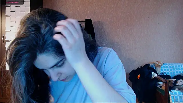  Roselina  online show from March 28, 1:01 pm