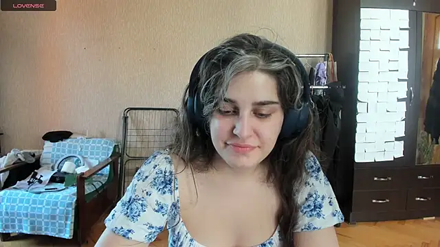  Roselina  online show from June 25, 9:47 am