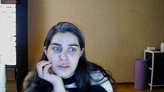  Roselina  online show from March 2, 6:59 pm