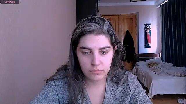 Snapshot of _Roselina_ chatting on March 4, 7:30 am Roselina online show from March 4, 7:30 am