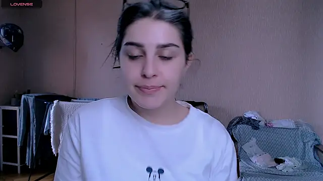 Snapshot of _Roselina_ chatting on September 27, 11:38 am Roselina online show from September 27, 11:38 am