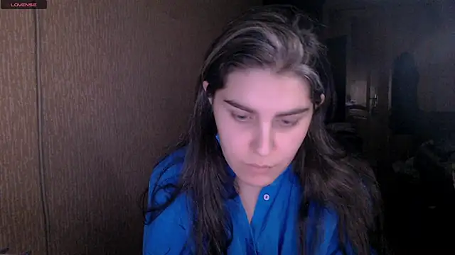 Snapshot of _Roselina_ chatting on February 6, 3:20 pm Roselina online show from February 6, 3:20 pm